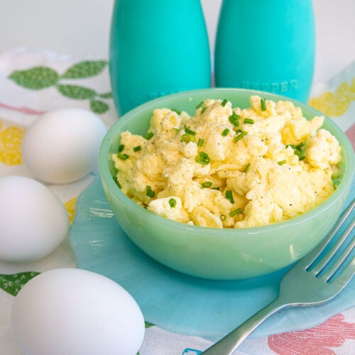 Sour Cream Scrambled Eggs (Uova Strapazzate con Panna Acida)