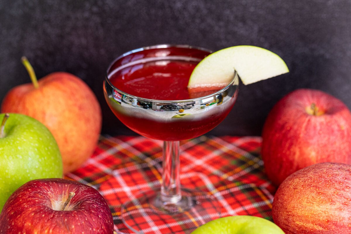 Washington apple on a plaid counter top