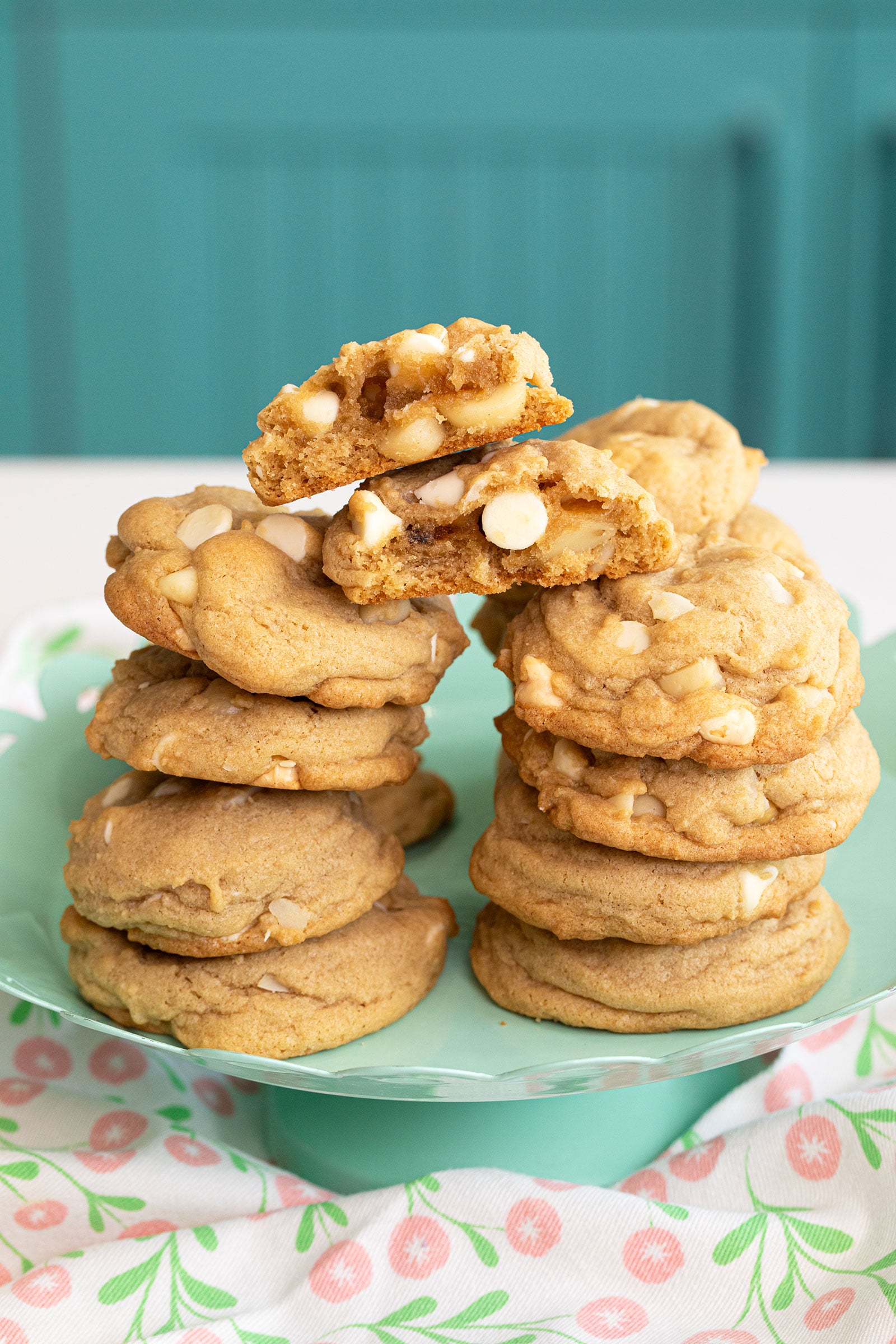 Thick & Chewy White Chocolate Chip Macadamia Nut Cookies