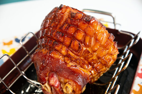 How to Score a Ham - The Kitchen Magpie